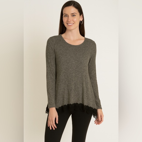 Quinn Sweater - Picture 1 of 3